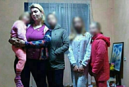 Olivera Orbović Gazivoda sa djecom